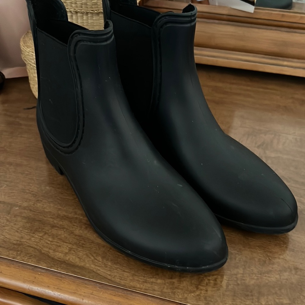 Dolce Vita Chelsea Rainboots